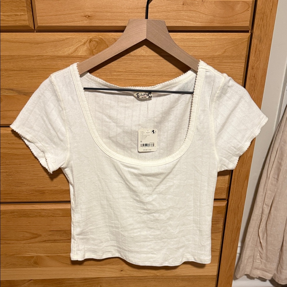 Intimately free layering cropped tee